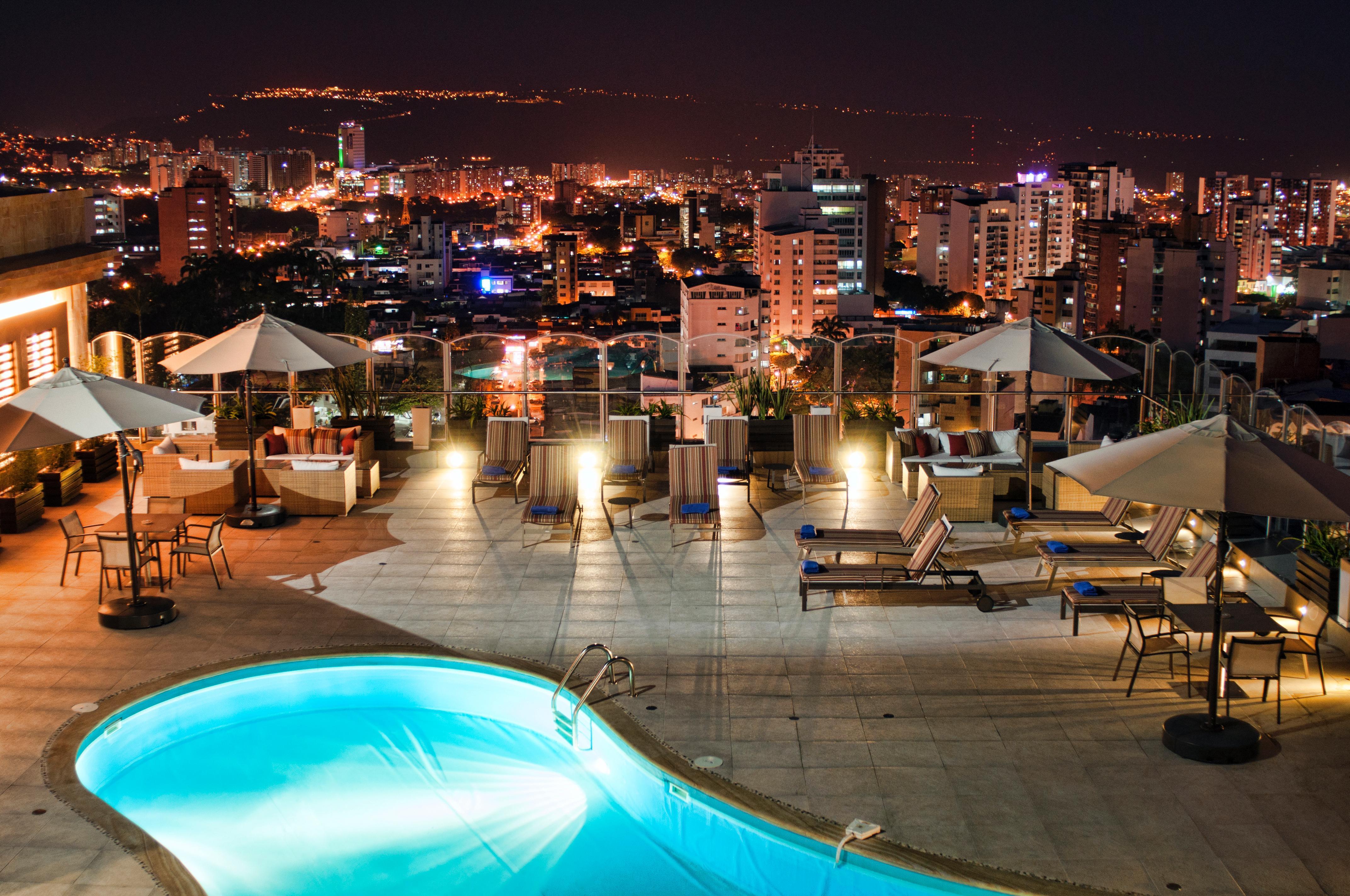 Hotel Dann Carlton Bucaramanga Exterior photo View of the city from the hotel