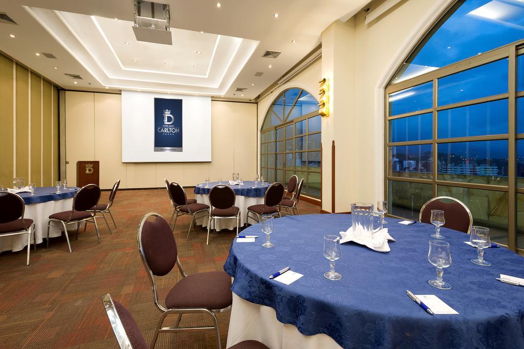 Hotel Dann Carlton Bucaramanga Exterior photo Meeting room