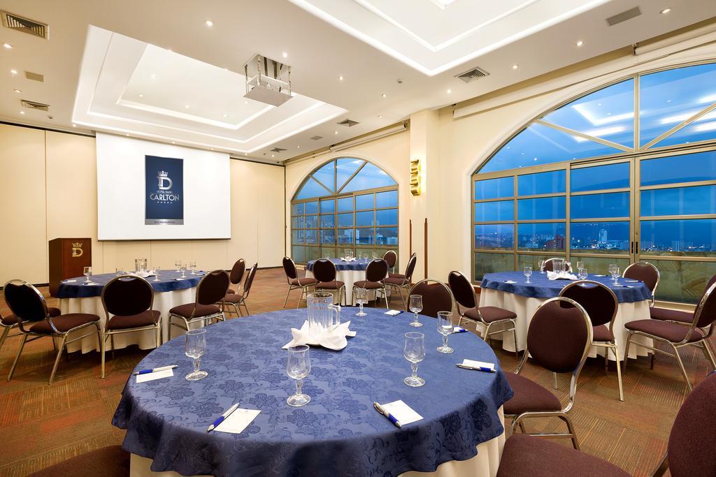 Hotel Dann Carlton Bucaramanga Exterior photo Meeting room
